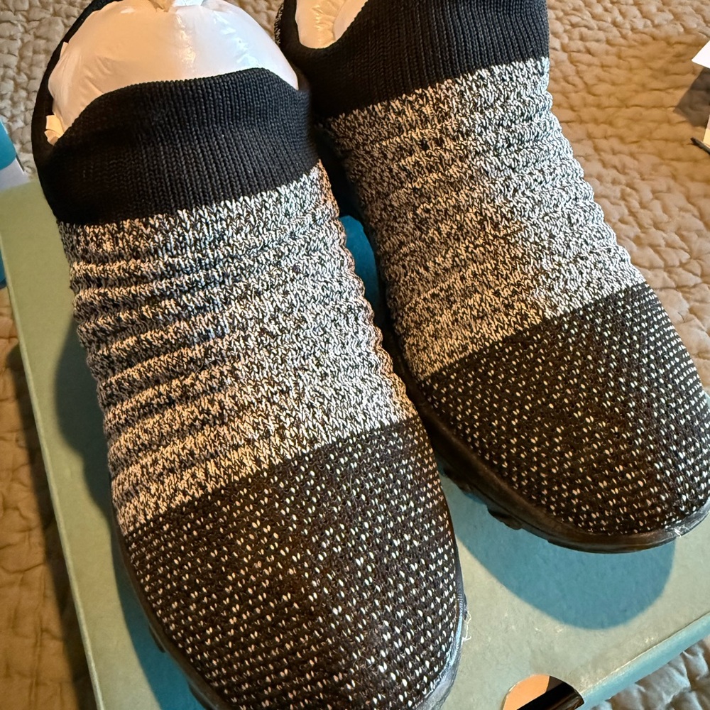 Black and Gray Knit Slip-On Shoes